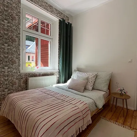 Apartment Weranda Sniezka Klimatyczne Mieszkanie Z Widokiem Na Sniezke 10 Minut Do Wyciagow I Swiatyni Wang, Parking W Cenie