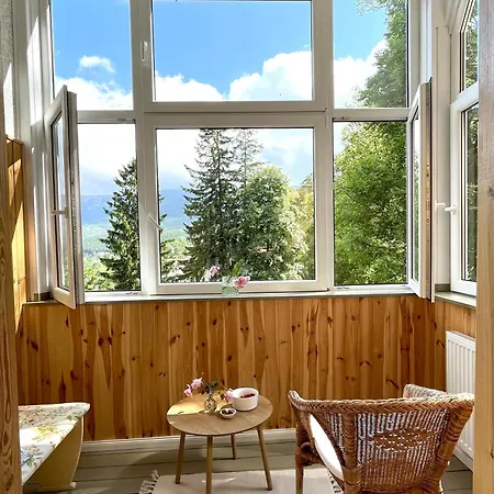 Weranda Sniezka Klimatyczne Mieszkanie Z Widokiem Na Sniezke 10 Minut Do Wyciagow I Swiatyni Wang, Parking W Cenie * Karpacz