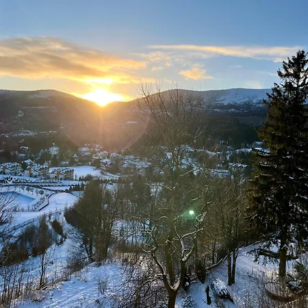 Weranda Sniezka Klimatyczne Mieszkanie Z Widokiem Na Sniezke 10 Minut Do Wyciagow I Swiatyni Wang, Parking W Cenie Appartement *
