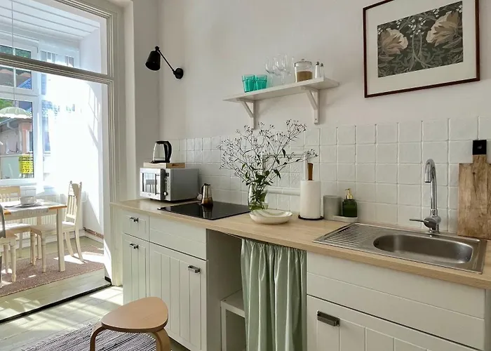 Weranda Sniezka Klimatyczne Mieszkanie Z Widokiem Na Sniezke 10 Minut Do Wyciagow I Swiatyni Wang, Parking W Cenie Апартаменты Карпач