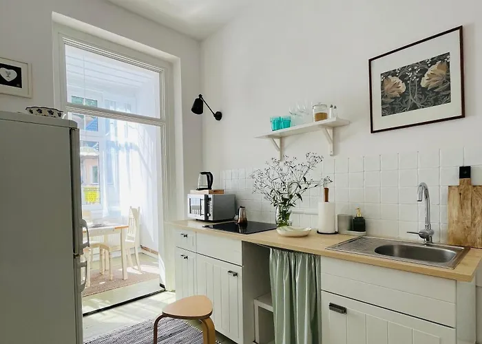 Weranda Sniezka Klimatyczne Mieszkanie Z Widokiem Na Sniezke 10 Minut Do Wyciagow I Swiatyni Wang, Parking W Cenie