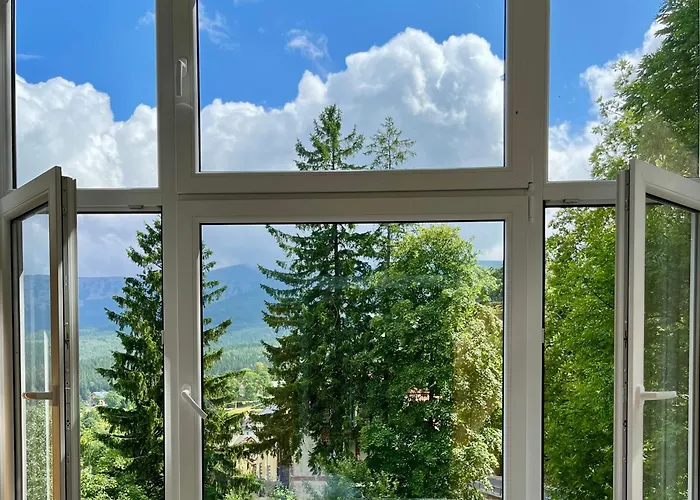 Weranda Sniezka Klimatyczne Mieszkanie Z Widokiem Na Sniezke 10 Minut Do Wyciagow I Swiatyni Wang, Parking W Cenie *