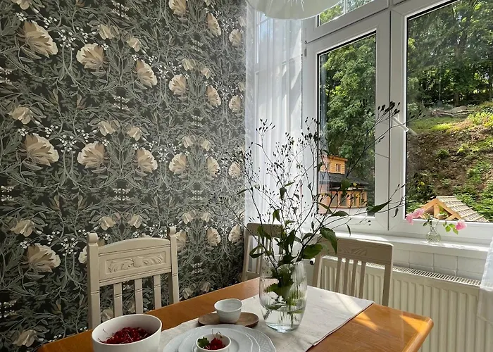 Weranda Sniezka Klimatyczne Mieszkanie Z Widokiem Na Sniezke 10 Minut Do Wyciagow I Swiatyni Wang, Parking W Cenie *